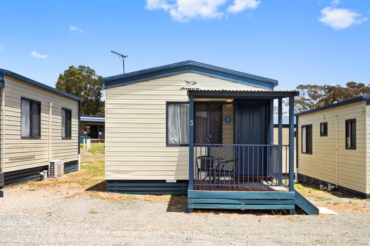 Goulburn South Caravan Park Exteriör bild